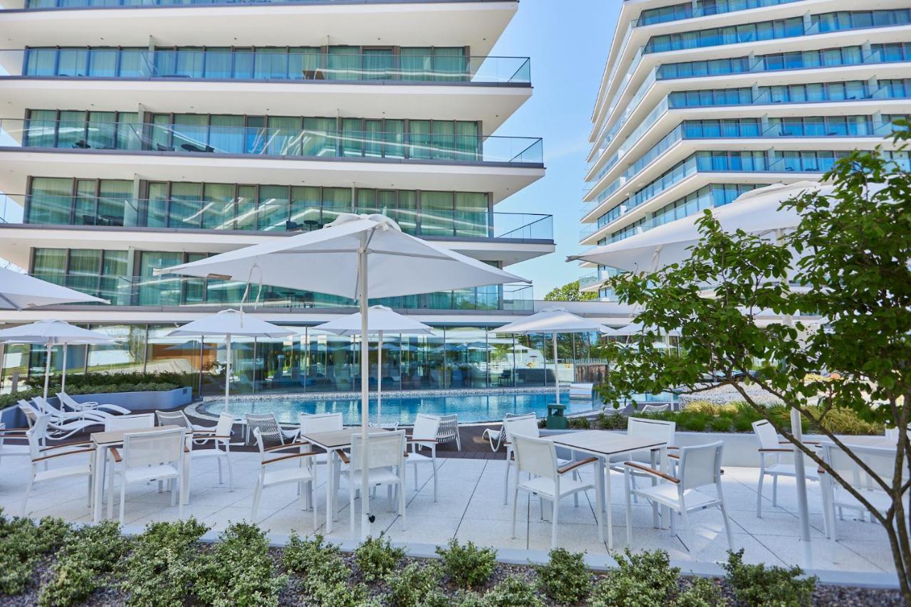 Wave Family Apartment - Sea View Miedzyzdroje Exterior photo
